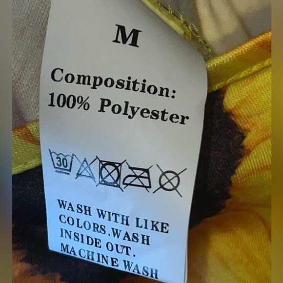 NWOT Sunflower Print Grommet Eyelet Teddy Bodysuit Sunflower 🌻 size M - Picture 6 of 7